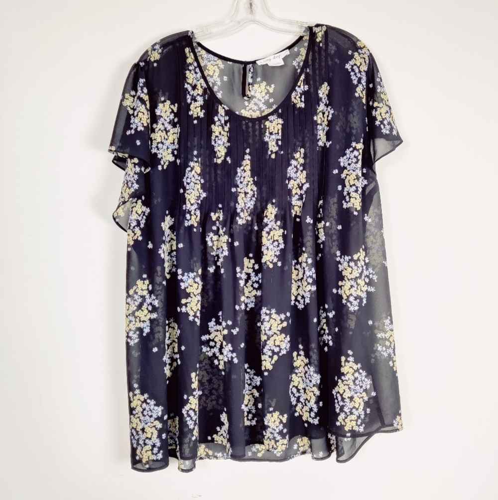 Penningtons Women's Floral Sheer Flutter Sleeve Blouse in Black Floral Size 4X